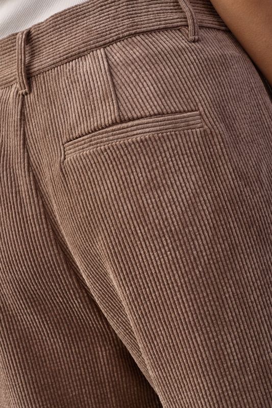 Cocouture Daisy Cord Pant Walnut