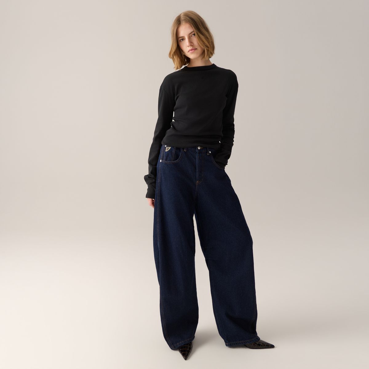 Lois Lauren T-Shirt Black