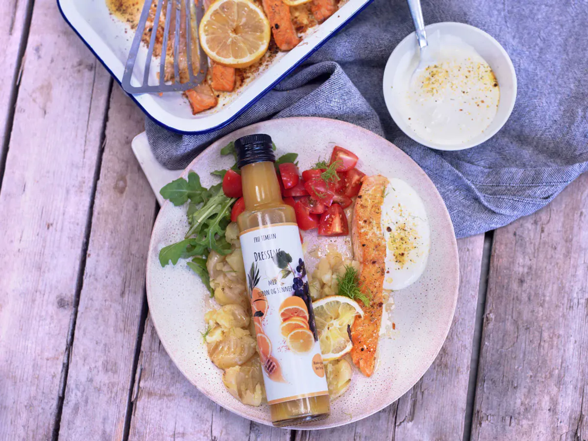 Fru Timian Dressing med Sitron og Sennep