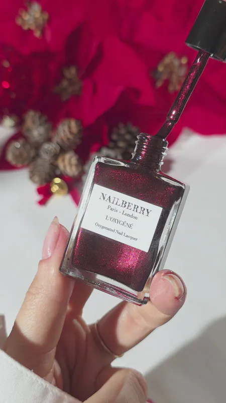 Nailberry Very Merry Merlot
