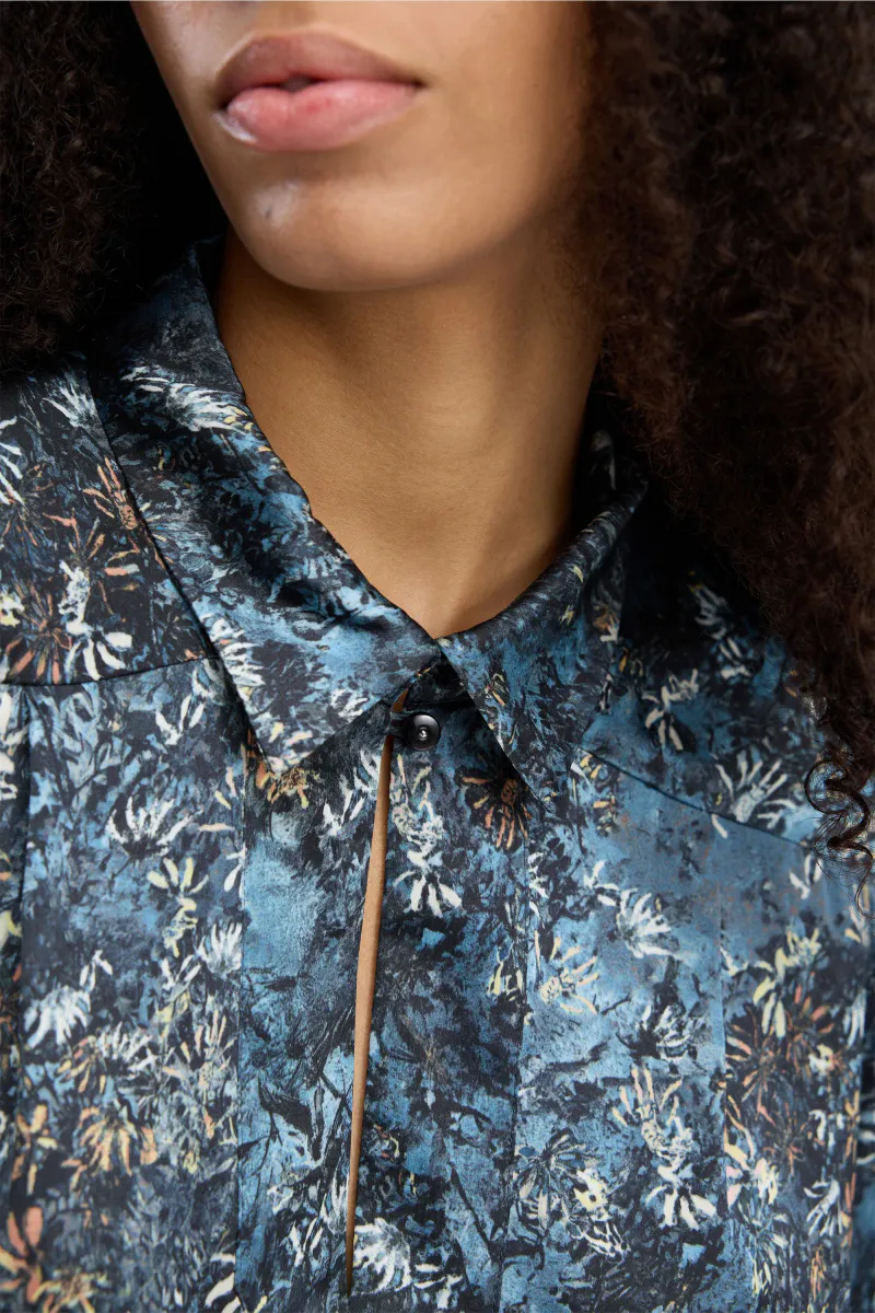 Munthe Vignette Top Print Blue