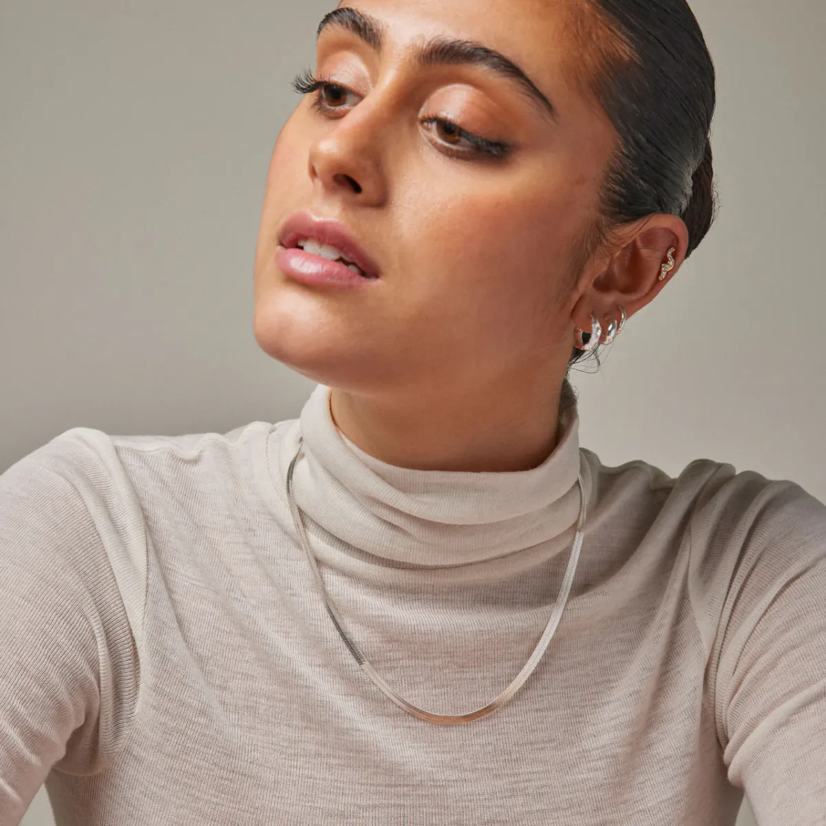 Enamel Studs Heart Gold